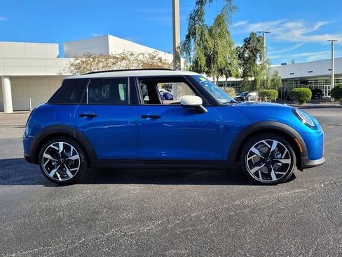 New 2026 MINI Cooper 4-Door Hardtop image 8