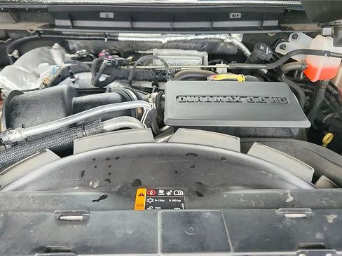 Used 2022 GMC Sierra 2500 AT4 w/ AT4 Premium Plus Package AWD/4WD image 9
