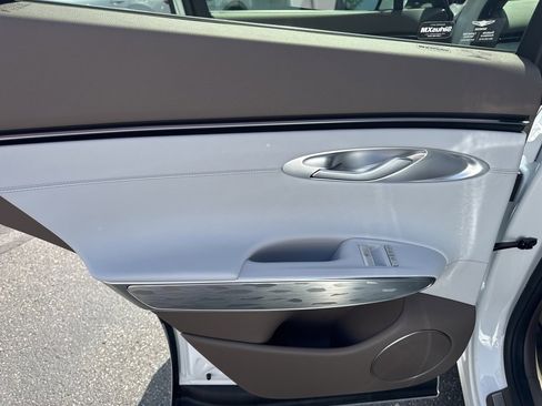 New 2026 Genesis Electrified GV70 image 40