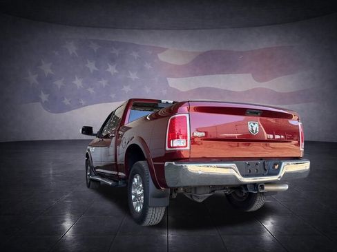 Used 2018 RAM 2500 Laramie RWD image 3