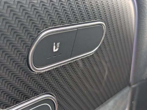 Certified 2021 Mercedes-Benz GLA 35 AMG 4MATIC image 11