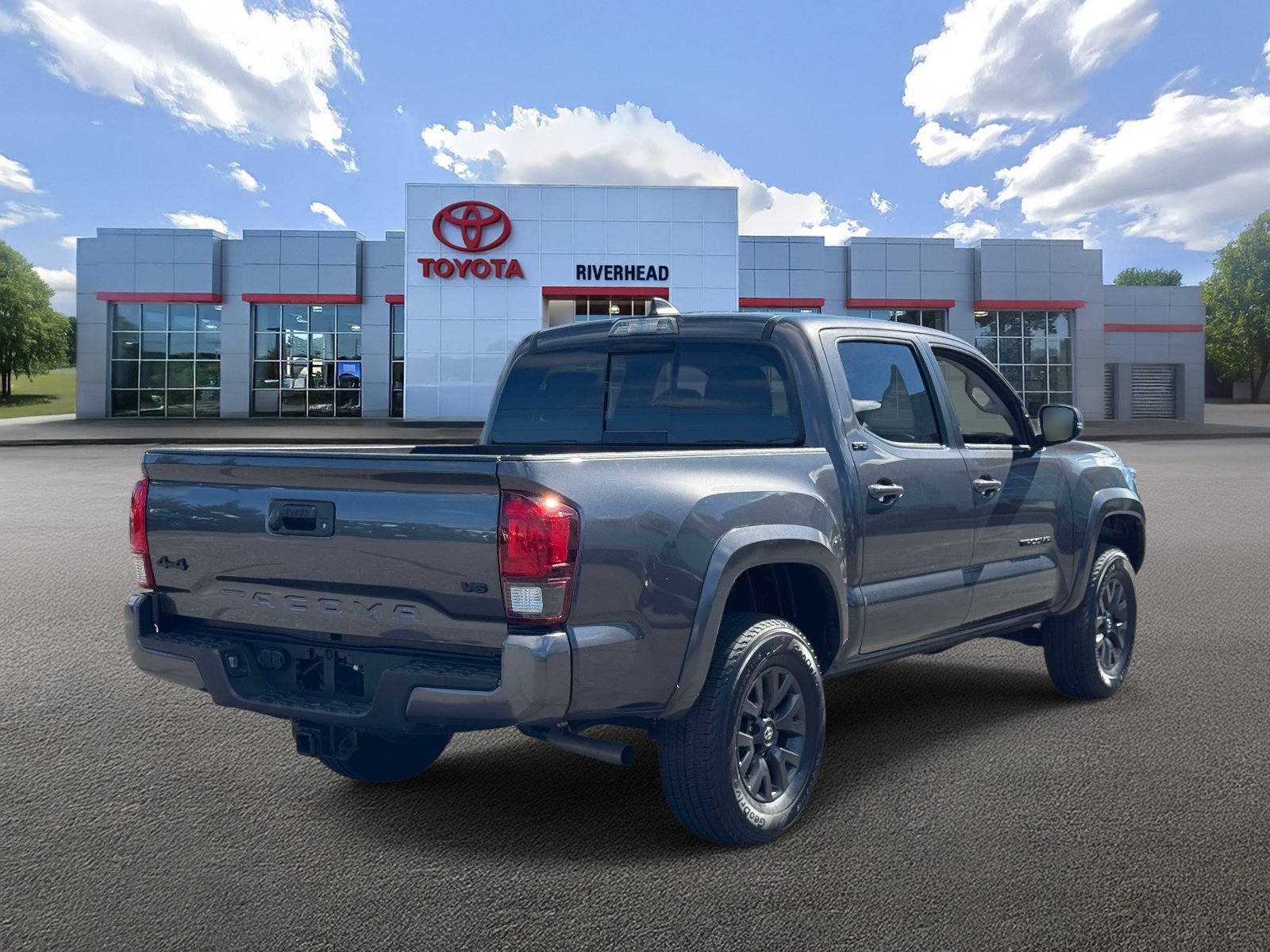 Certified 2023 Toyota Tacoma SR5 w/ Technology Package AWD/4WD image 6