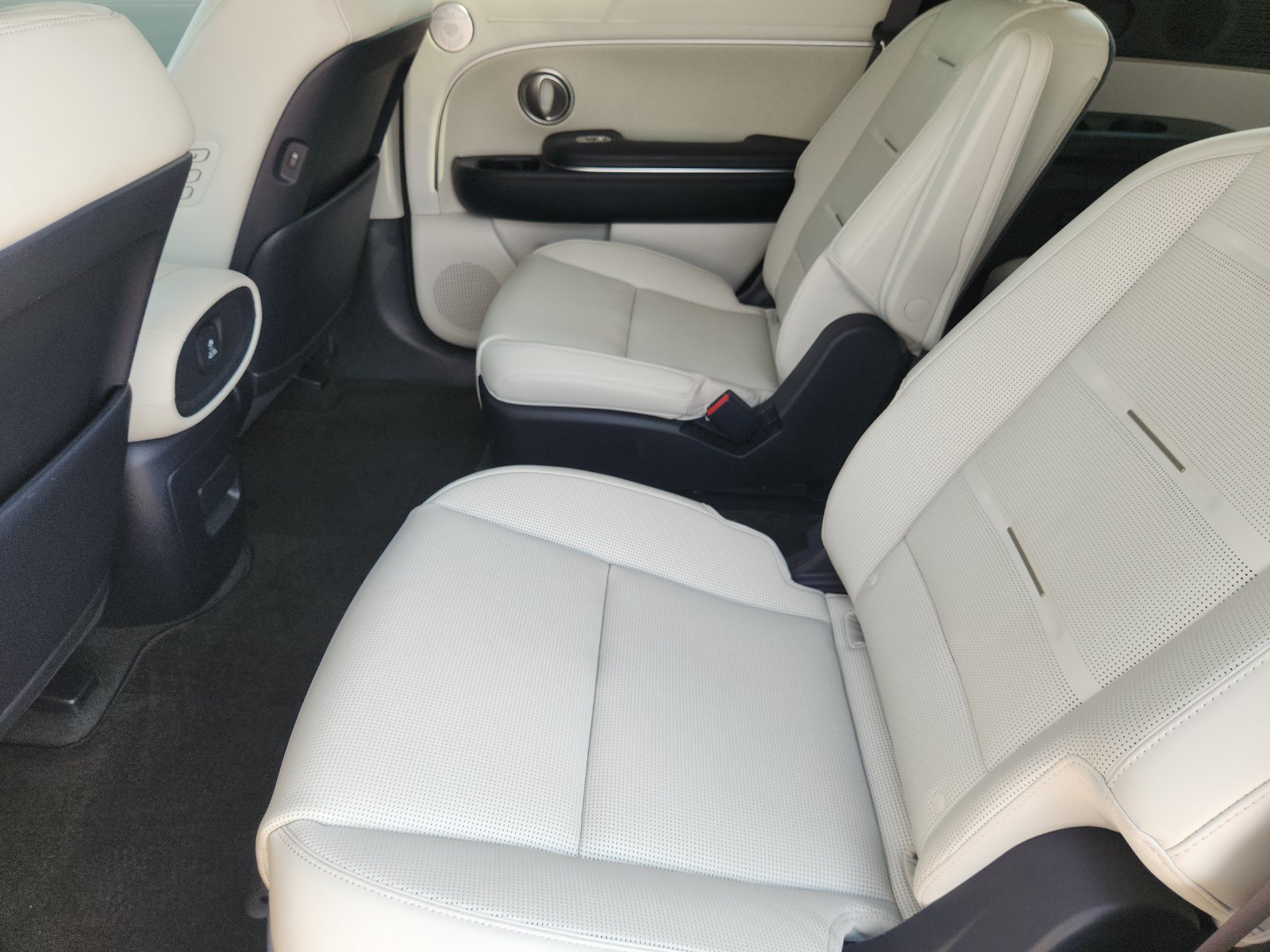 Used 2026 Hyundai Palisade Calligraphy FWD image 30