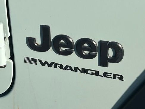 Used 2023 Jeep Wrangler Sport image 6