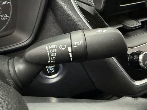 Used 2023 Toyota Corolla SE FWD image 13