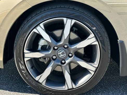 Used 2025 Honda Civic Sport Touring image 32