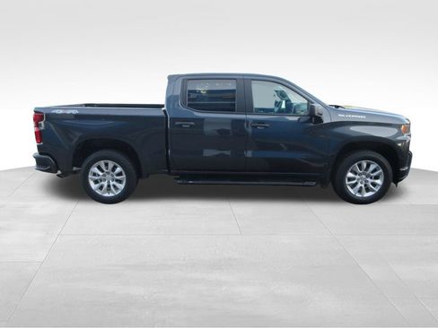 Certified 2022 Chevrolet Silverado 1500 Custom w/ Safety Confidence Package AWD/4WD image 7