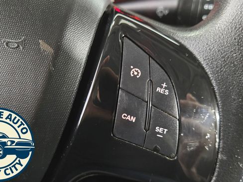 Used 2020 RAM ProMaster City Tradesman FWD image 13