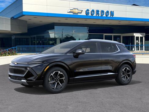 New 2025 Chevrolet Equinox EV LT image 2