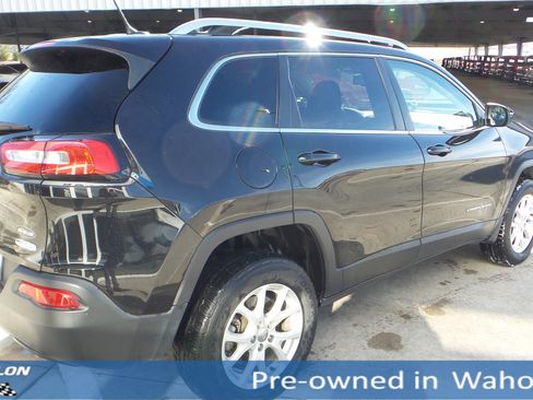 Used 2014 Jeep Cherokee Latitude w/ Comfort/Convenience Group image 5