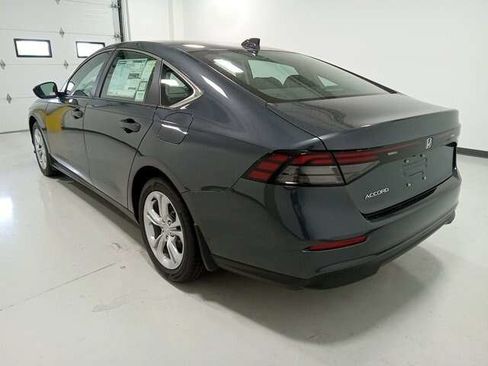 Used 2023 Honda Accord LX image 5