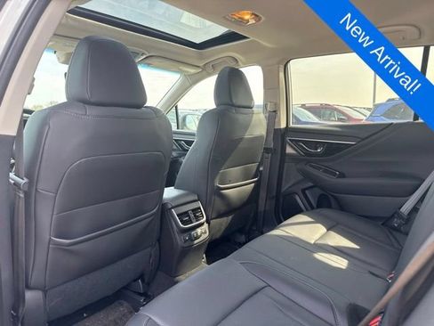 Certified 2022 Subaru Outback Limited AWD/4WD image 10