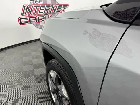 Used 2019 Jeep Compass Limited image 24