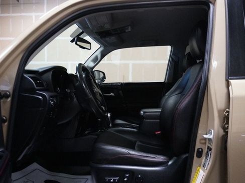 Used 2016 Toyota 4Runner TRD Pro AWD/4WD image 9