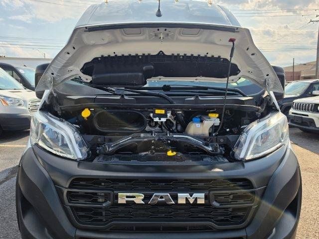 Used 2025 RAM ProMaster 2500 w/ Convenience Group FWD image 34