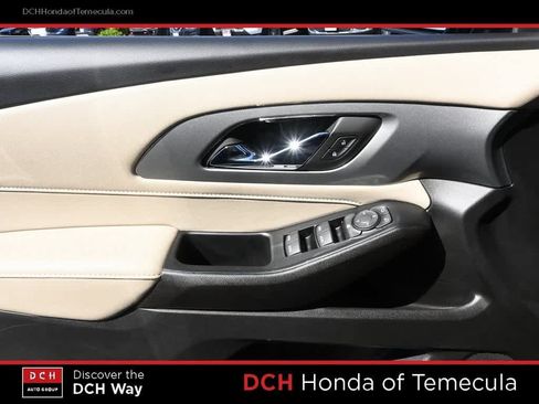 Used 2023 Chevrolet Traverse LT w/ LPO, Cargo Package image 16