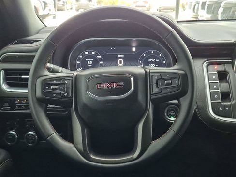 Used 2023 GMC Yukon AT4 w/ AT4 Premium Package AWD/4WD image 15