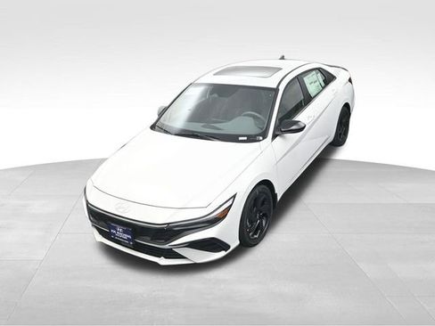 New 2026 Hyundai Elantra SEL Sport image 24
