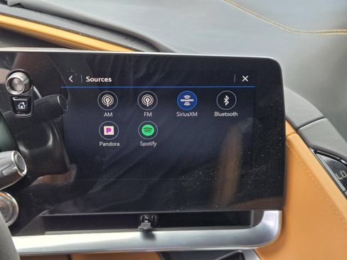 Used 2021 Chevrolet Corvette Stingray Premium Cpe w/ Battery Protection Package RWD image 11