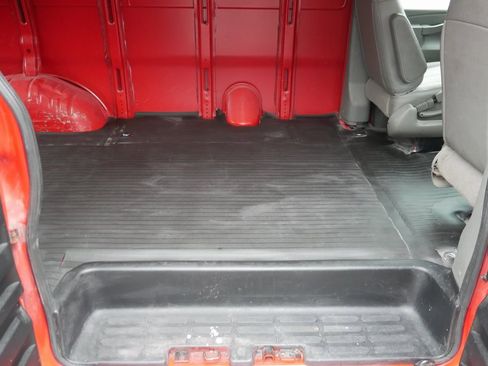 Used 2017 GMC Savana 2500 image 21