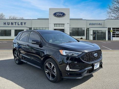 Used 2022 Ford Edge ST w/ Equipment Group 401A image 4