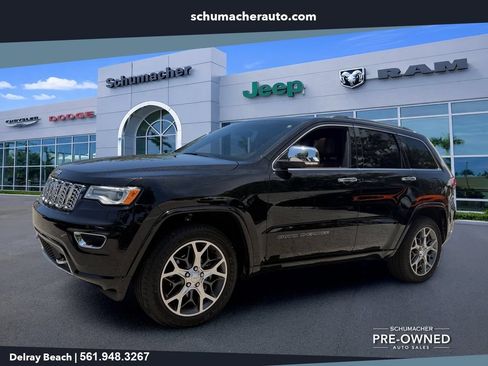 Used 2020 Jeep Grand Cherokee Overland AWD/4WD image 3