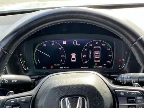 Used 2025 Honda Accord Sport image 16