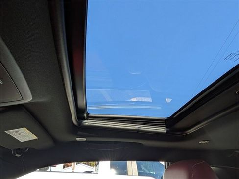 Used 2023 Dodge Challenger SRT Hellcat image 23