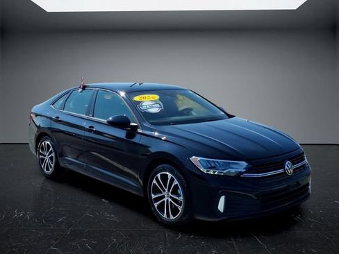 Used 2024 Volkswagen Jetta Sport FWD image 5