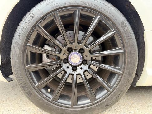 Used 2013 Mercedes-Benz SL 550 image 11