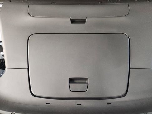 New 2025 Volvo EX30 Plus w/ Protection Package Premier image 30