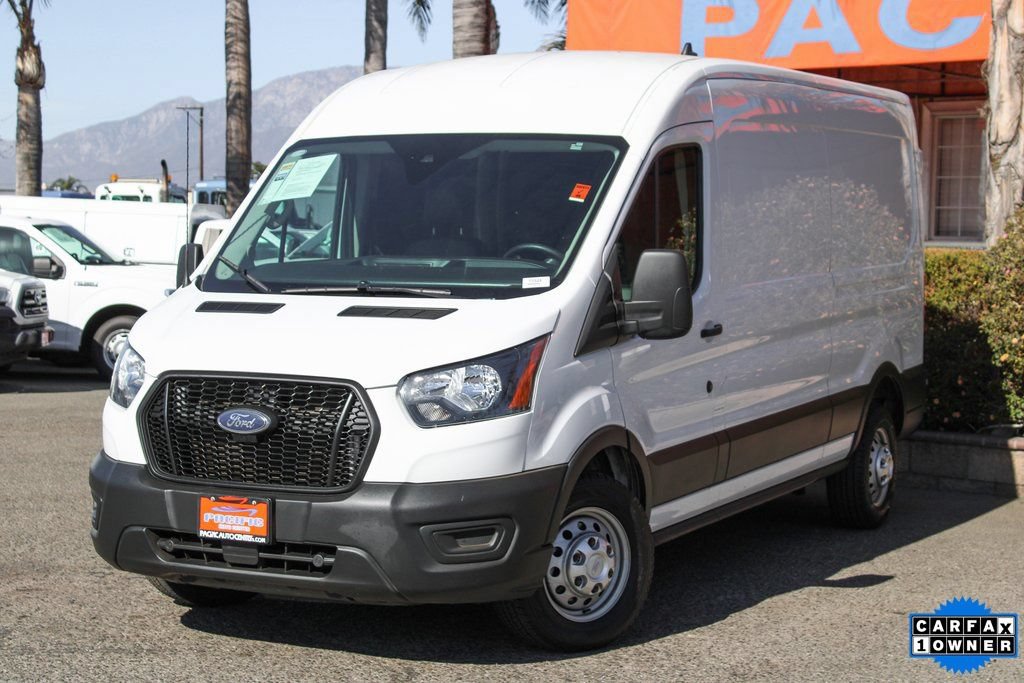 Used 2023 Ford Transit 250 Medium Roof AWD w/ Load Area Protection Package image 4