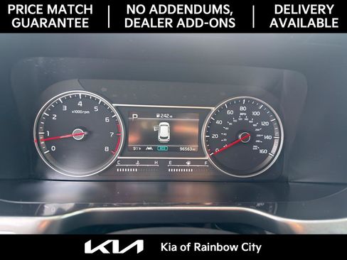 Used 2023 Kia Sorento LX FWD image 10