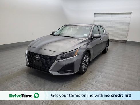 Used 2023 Nissan Altima 2.5 SV w/ SV Premium Package FWD image 1