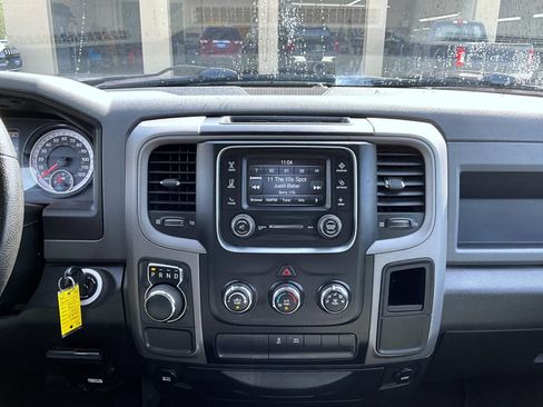 Used 2015 RAM 1500 Express RWD image 14