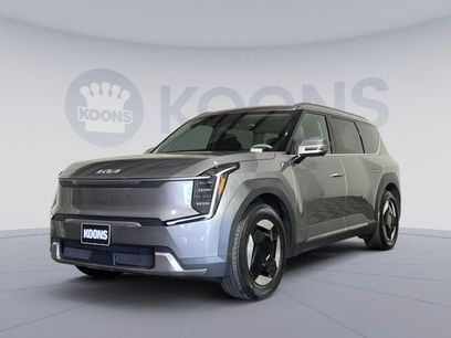 Used 2024 Kia EV9 Wind