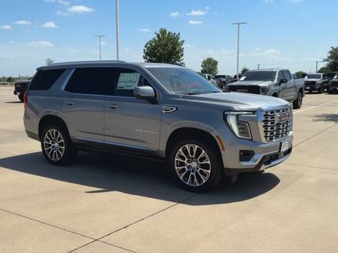 New 2026 GMC Yukon Denali w/ Denali Reserve Package RWD image 2