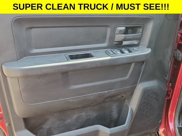 Used 2015 RAM 1500 Express AWD/4WD image 9