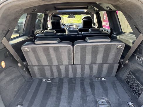 Used 2013 Mercedes-Benz GL 550 4MATIC image 29