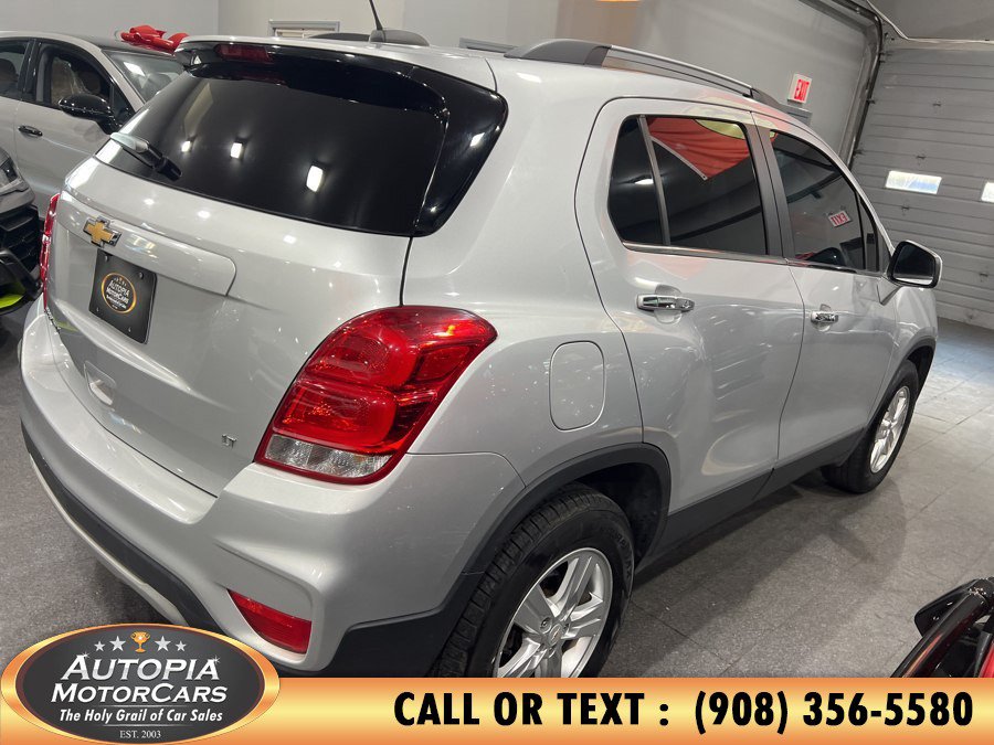 Used 2019 Chevrolet Trax LT w/ LT Convenience Package AWD/4WD image 5