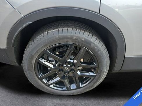 Used 2024 Chevrolet Blazer LT w/ Convenience Package image 19