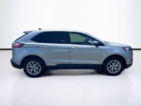 Certified 2023 Ford Edge SEL AWD/4WD image 10