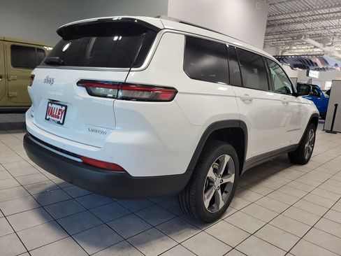 New 2026 Jeep Grand Cherokee L Limited AWD/4WD image 6