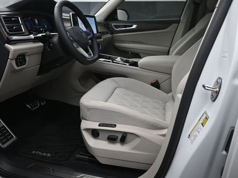 New 2026 Volkswagen Atlas SEL Premium R-Line AWD/4WD image 17