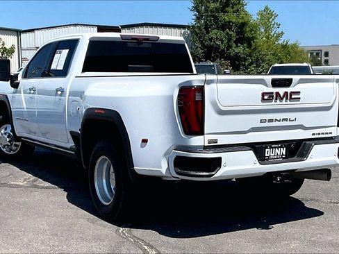 Used 2024 GMC Sierra 3500 Denali w/ Denali Reserve Package AWD/4WD image 12