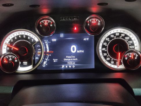 Used 2013 RAM 1500 Lone Star image 23