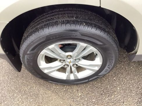 Used 2015 Chevrolet Equinox LT image 10