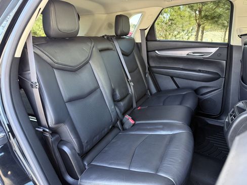 Used 2017 Cadillac XT5 Luxury w/ Driver Awareness Package image 42