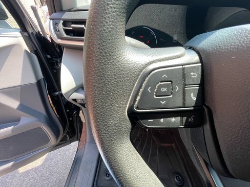 Used 2024 Toyota Sienna LE AWD/4WD image 15