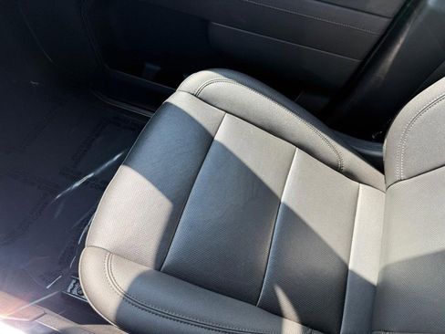 Used 2022 Chevrolet Silverado 1500 LTZ w/ Z71 Off-Road Package image 21